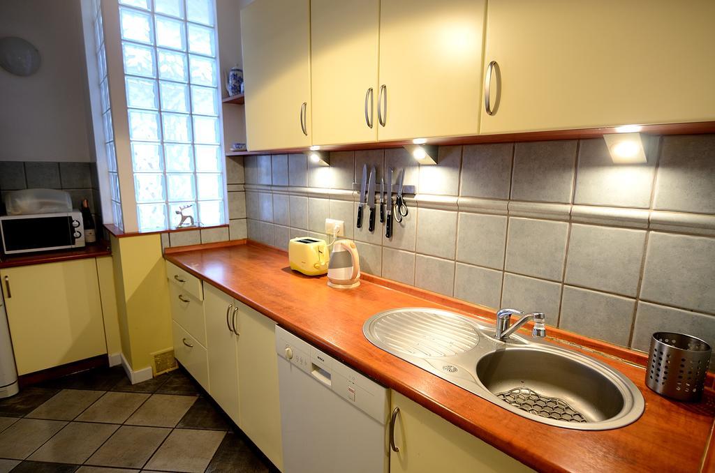 Victus Apartamenty, Apartamenty Adams 소포트 객실 사진