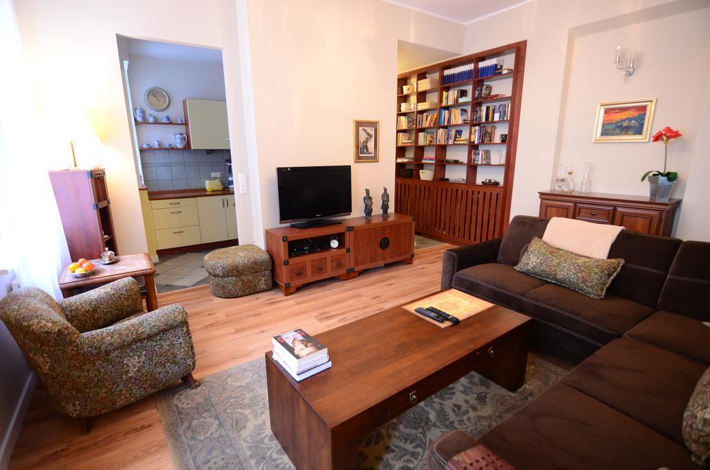Victus Apartamenty, Apartamenty Adams 소포트 객실 사진